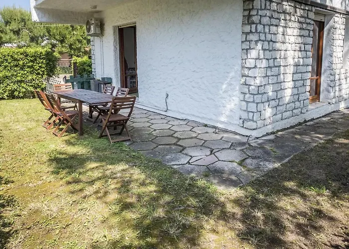 M085 - Marcelli, Trilocale Con Giardino Al Mareverde