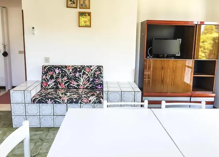 M085 - Marcelli, Trilocale Con Giardino Al Mareverde *