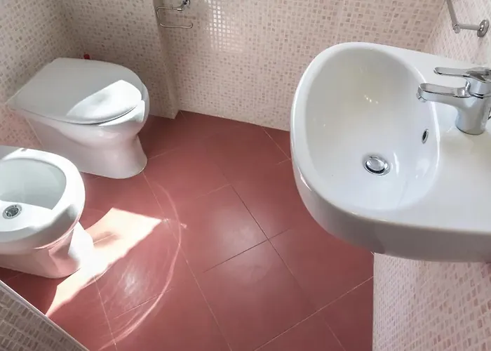 Διαμέρισμα M085 - Marcelli, Trilocale Con Giardino Al Mareverde